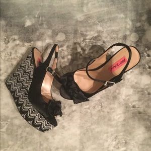 Betsy Johnson Wenndy Peep Toe Platform Wedges